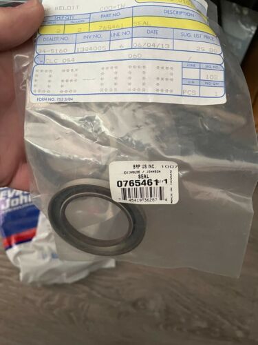 Evinrude Oil Retainer Seal - Powersports Gear Dealer & Accessories | Banner Rec Online Shop